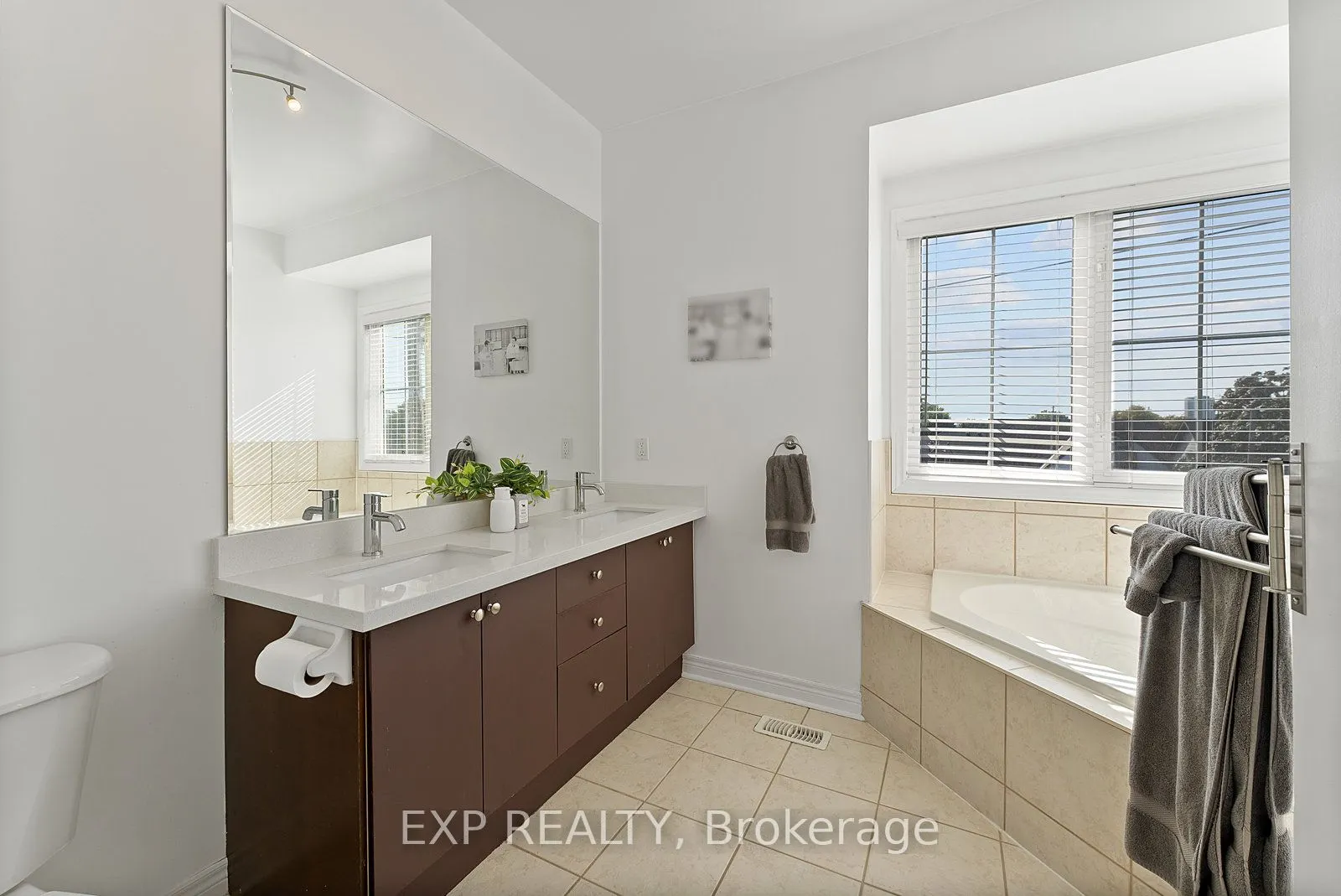 451 Royal York Road