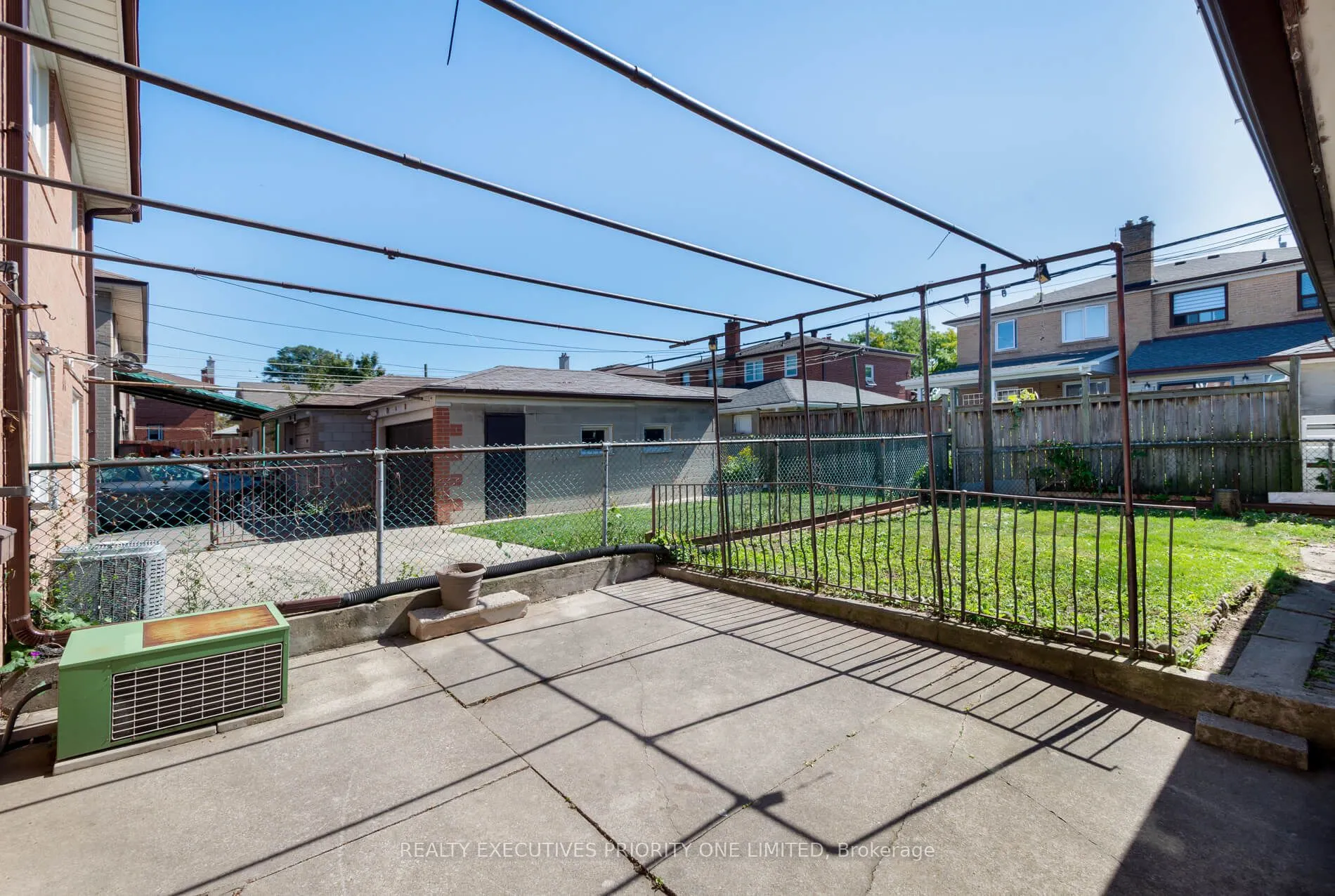 5 Lantos Court