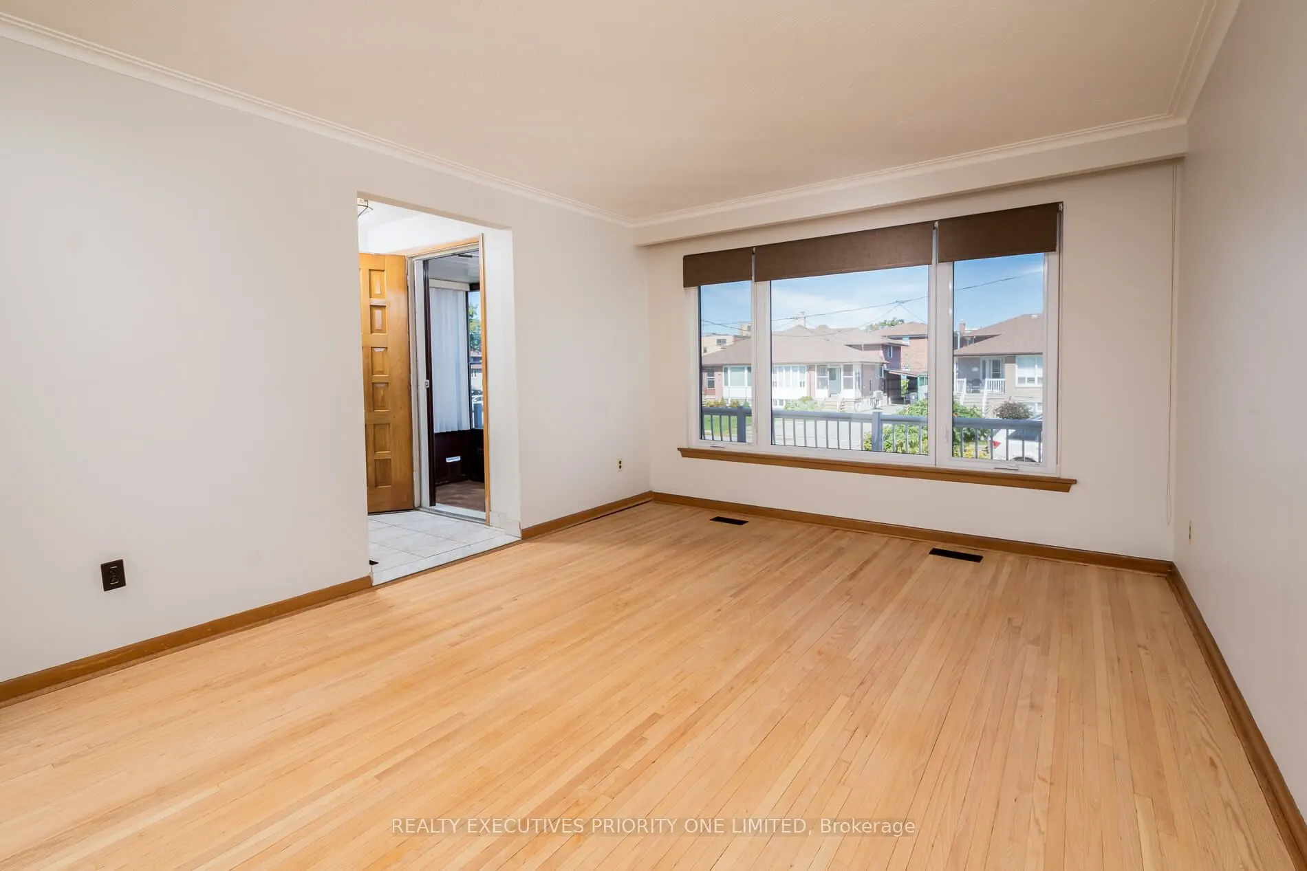 5 Lantos Court