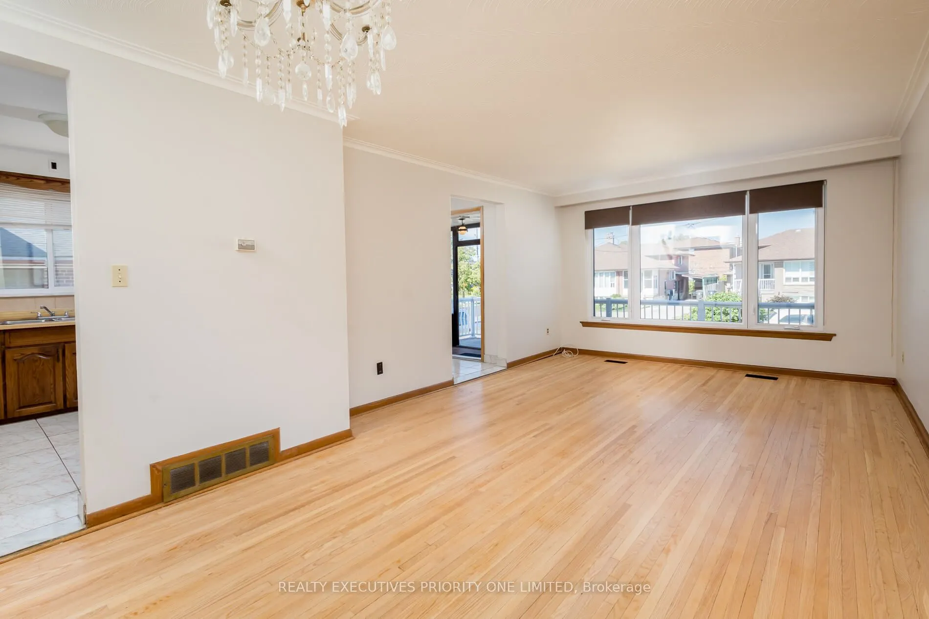 5 Lantos Court