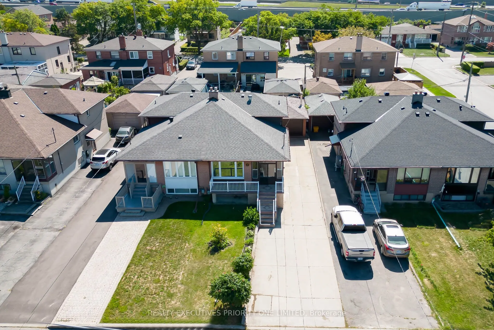 5 Lantos Court