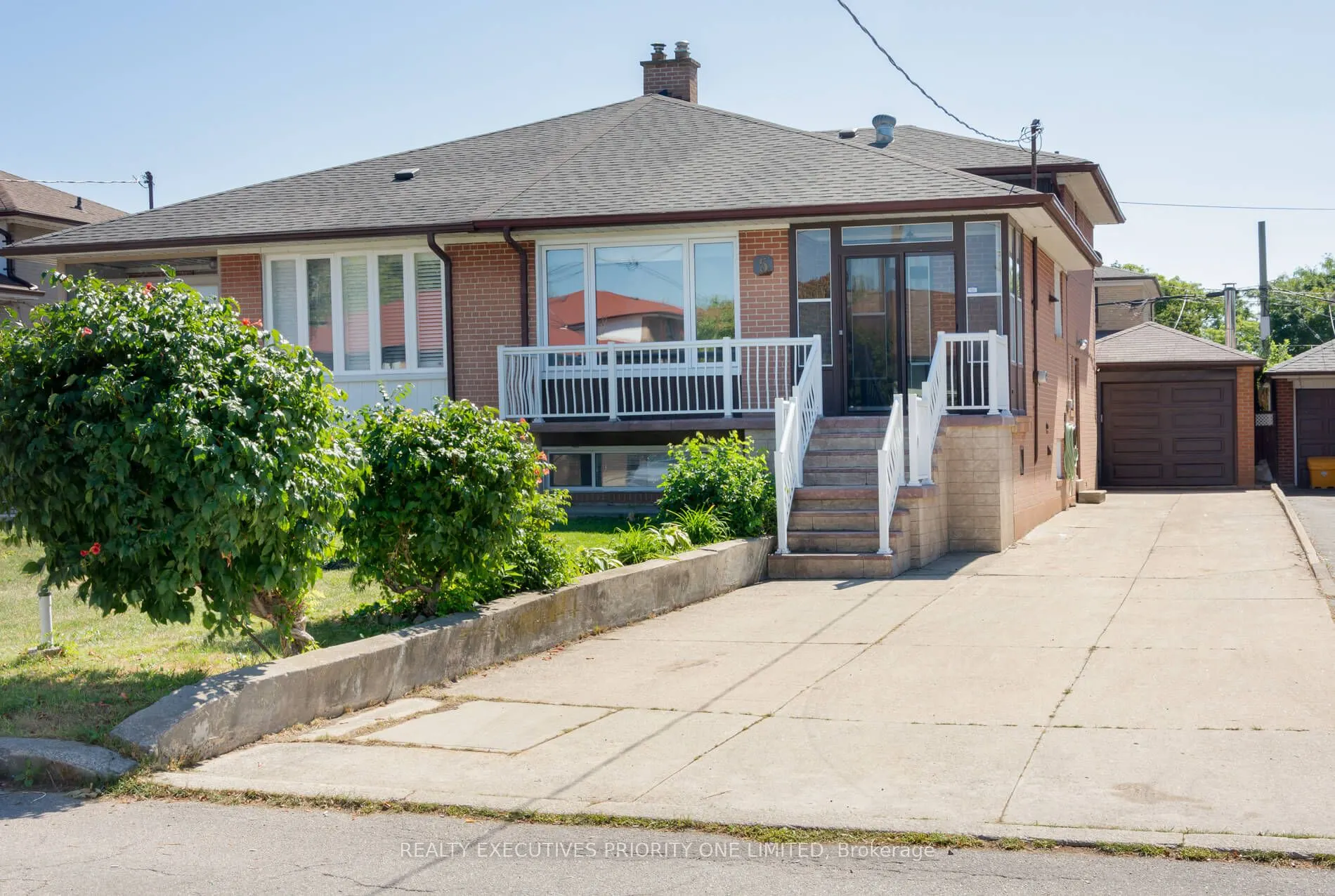5 Lantos Court