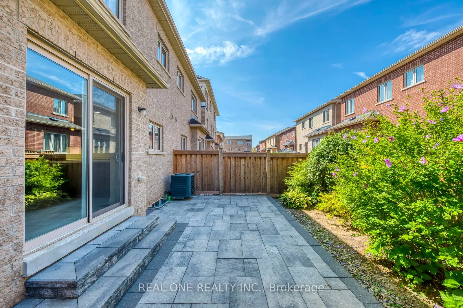475 George Ryan Avenue