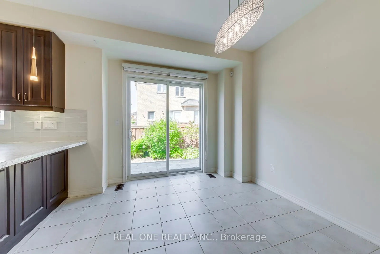 475 George Ryan Avenue
