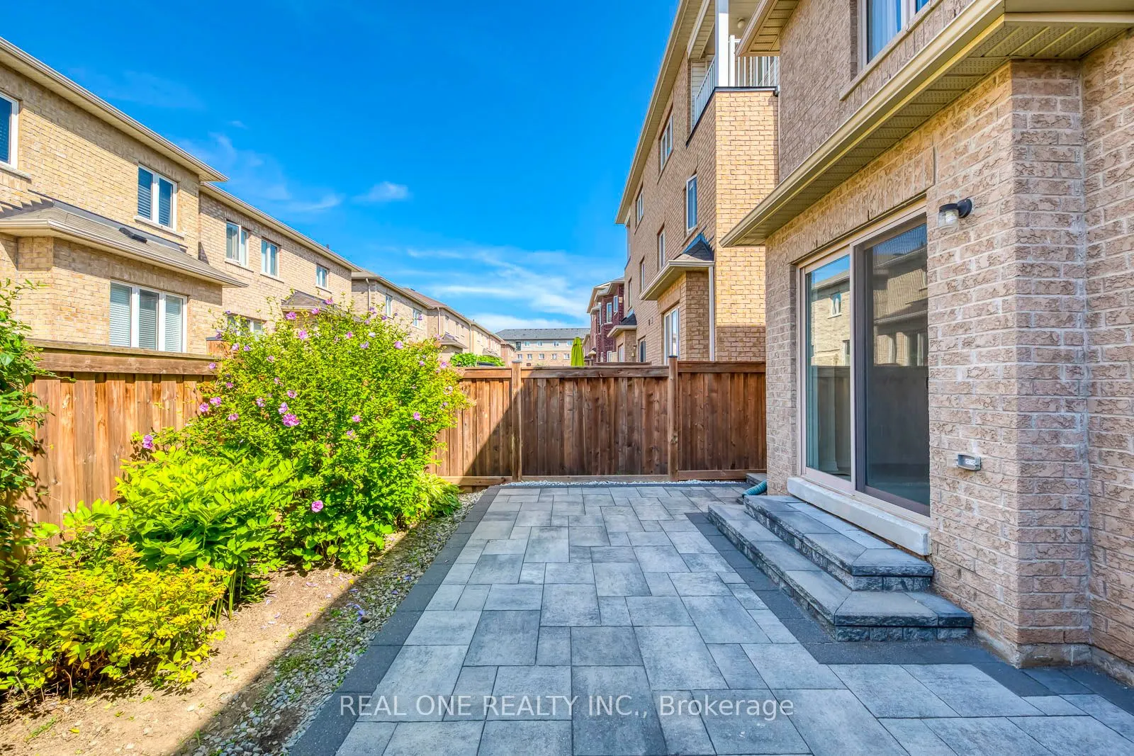 475 George Ryan Avenue