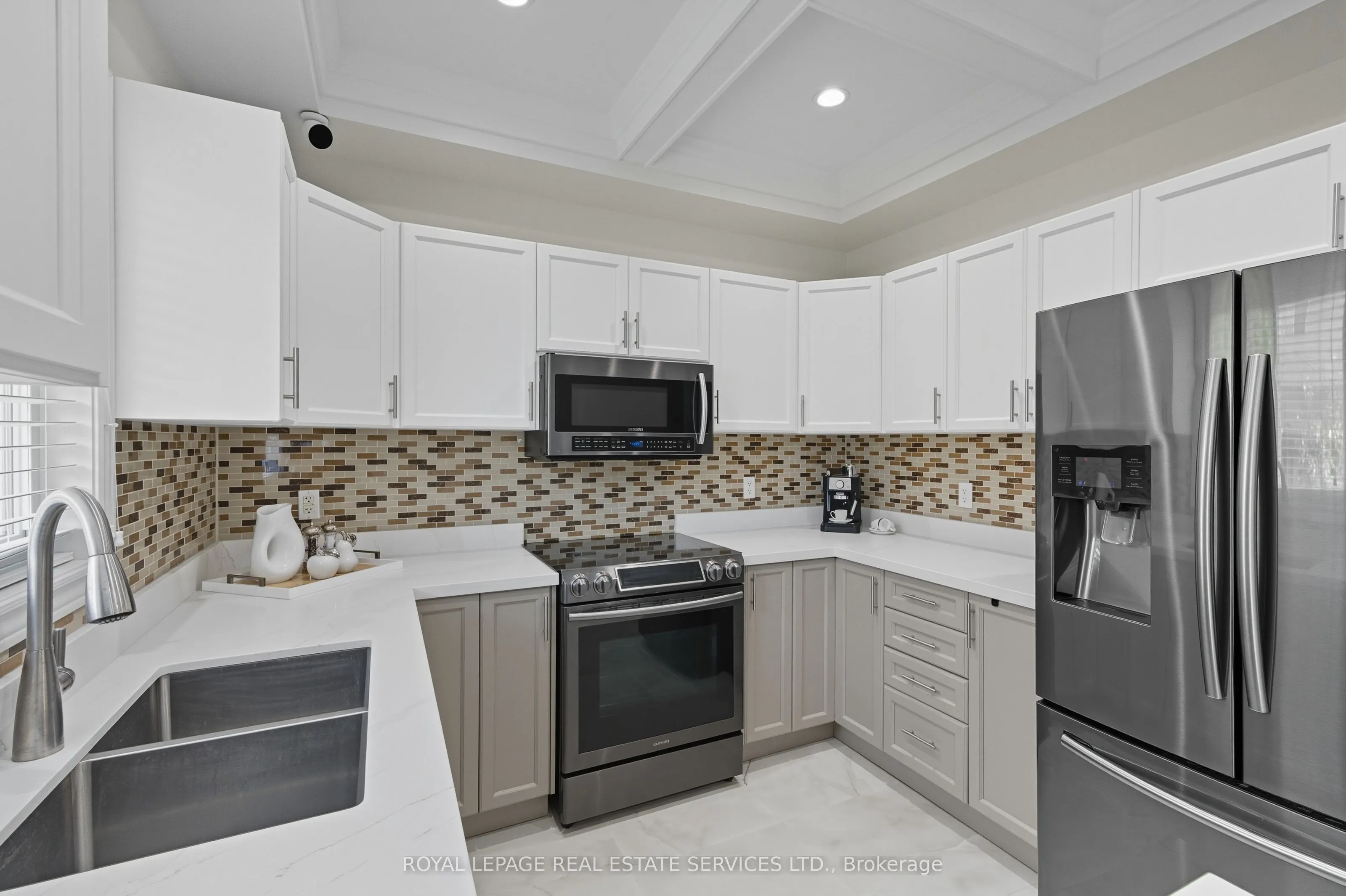 1213 Bonin Crescent