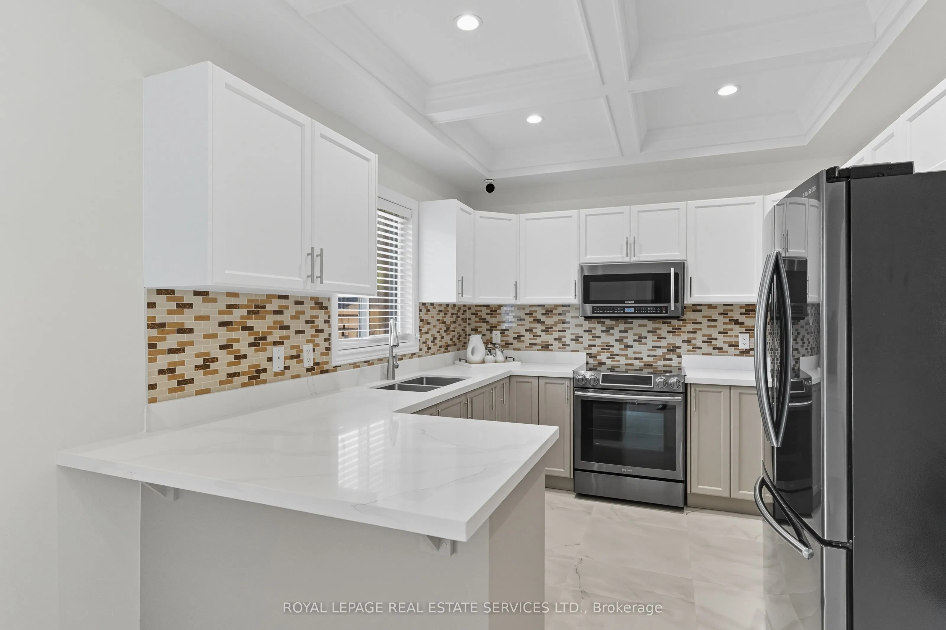 1213 Bonin Crescent