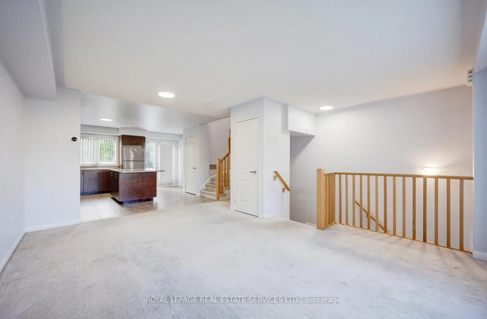 3185 Boxford Crescent, #7