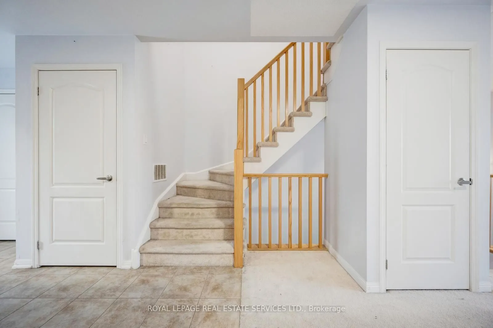 3185 Boxford Crescent, #7