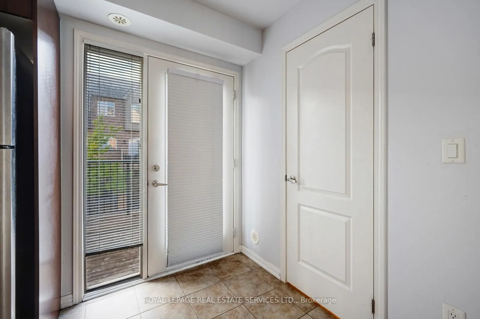 3185 Boxford Crescent, #7