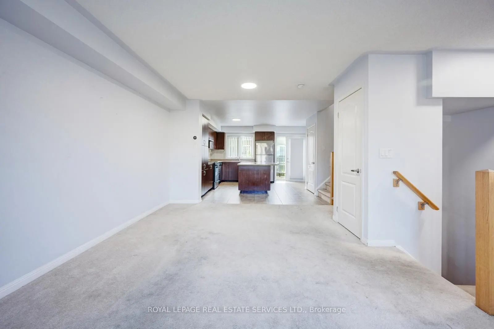 3185 Boxford Crescent, #7