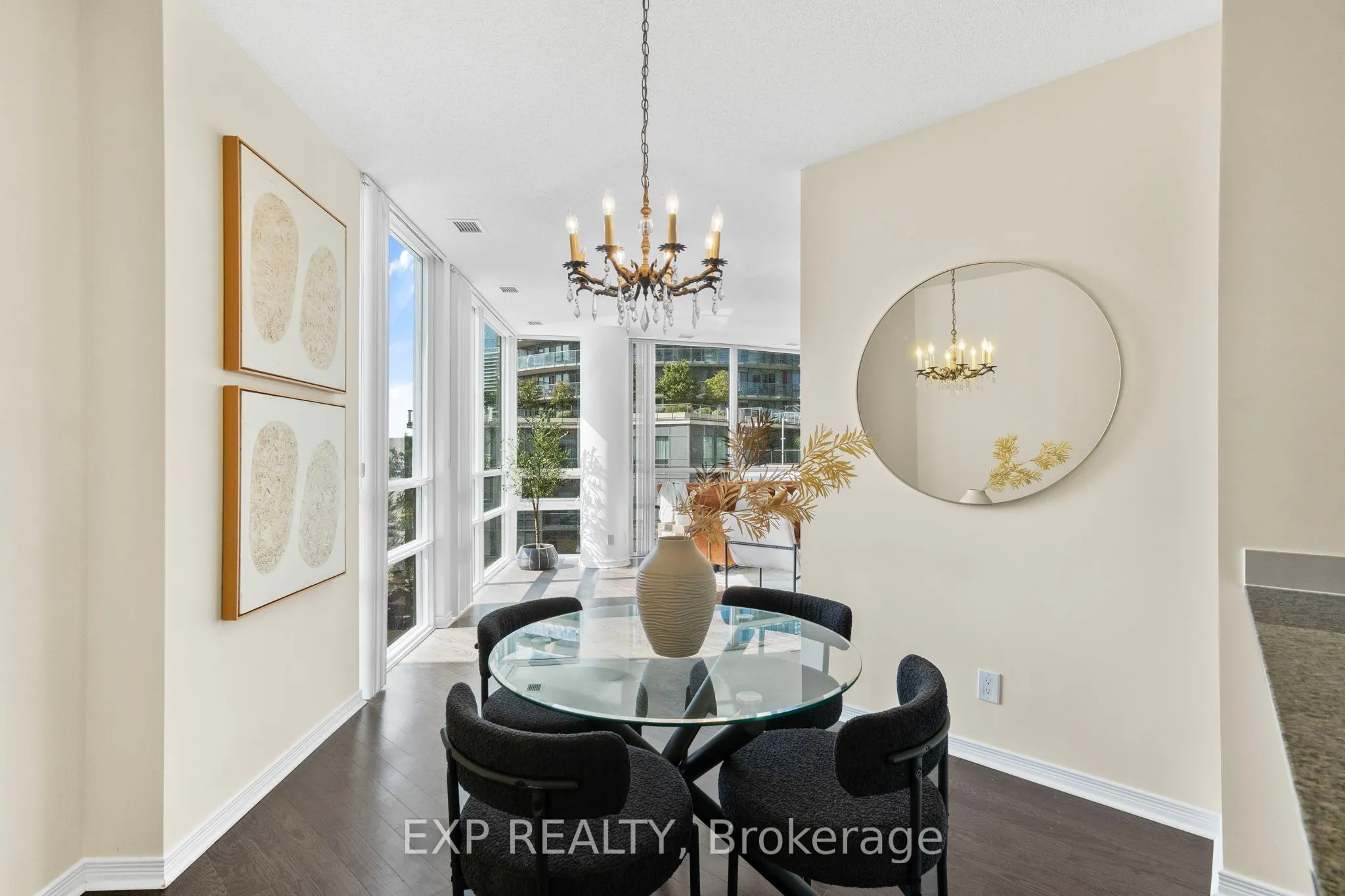 2240 Lake Shore Boulevard W, #319