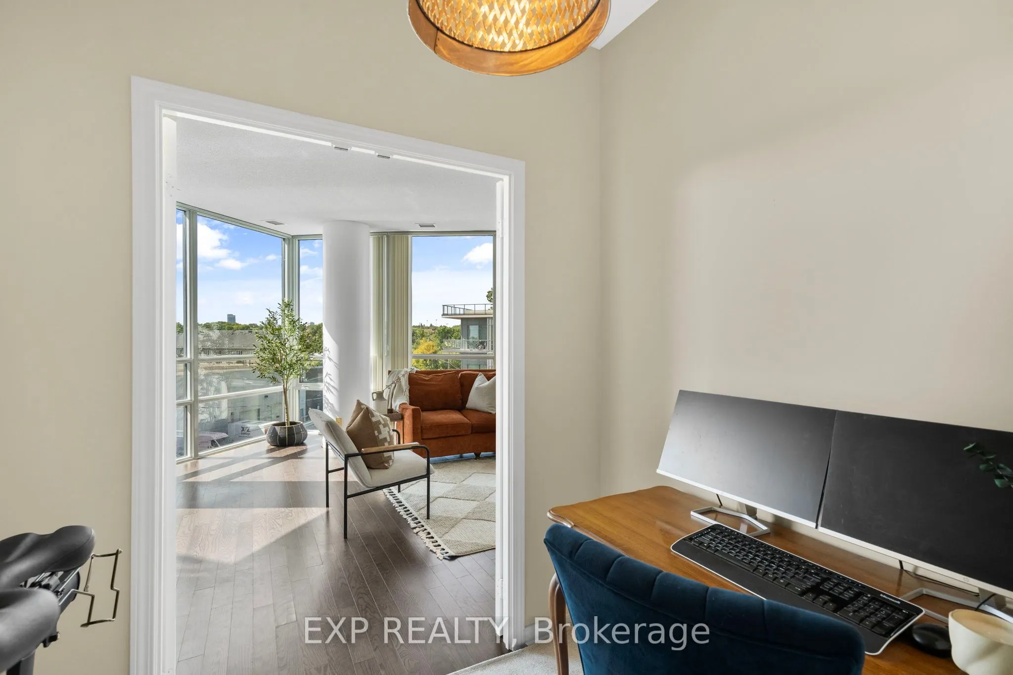 2240 Lake Shore Boulevard W, #319