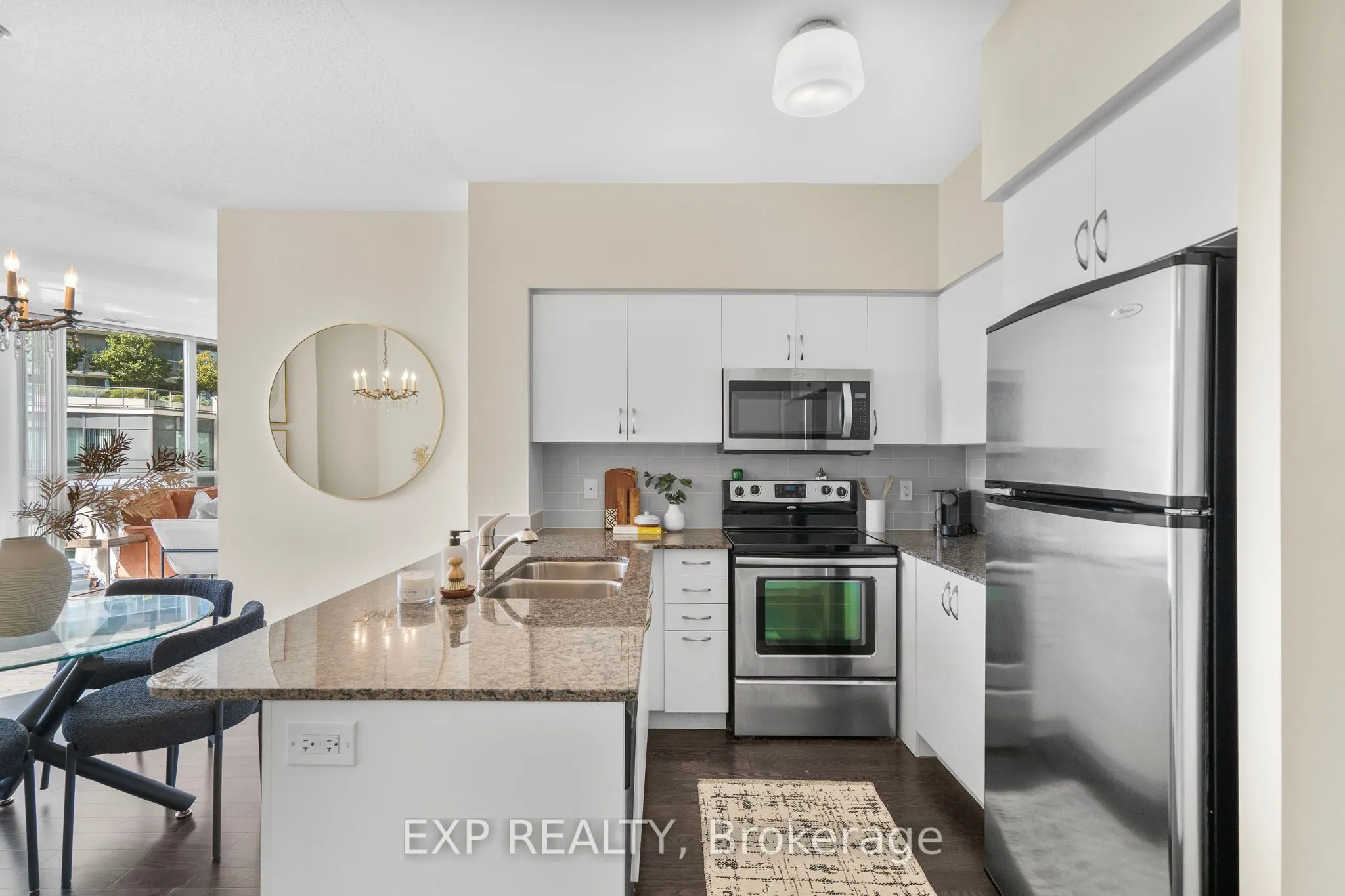 2240 Lake Shore Boulevard W, #319
