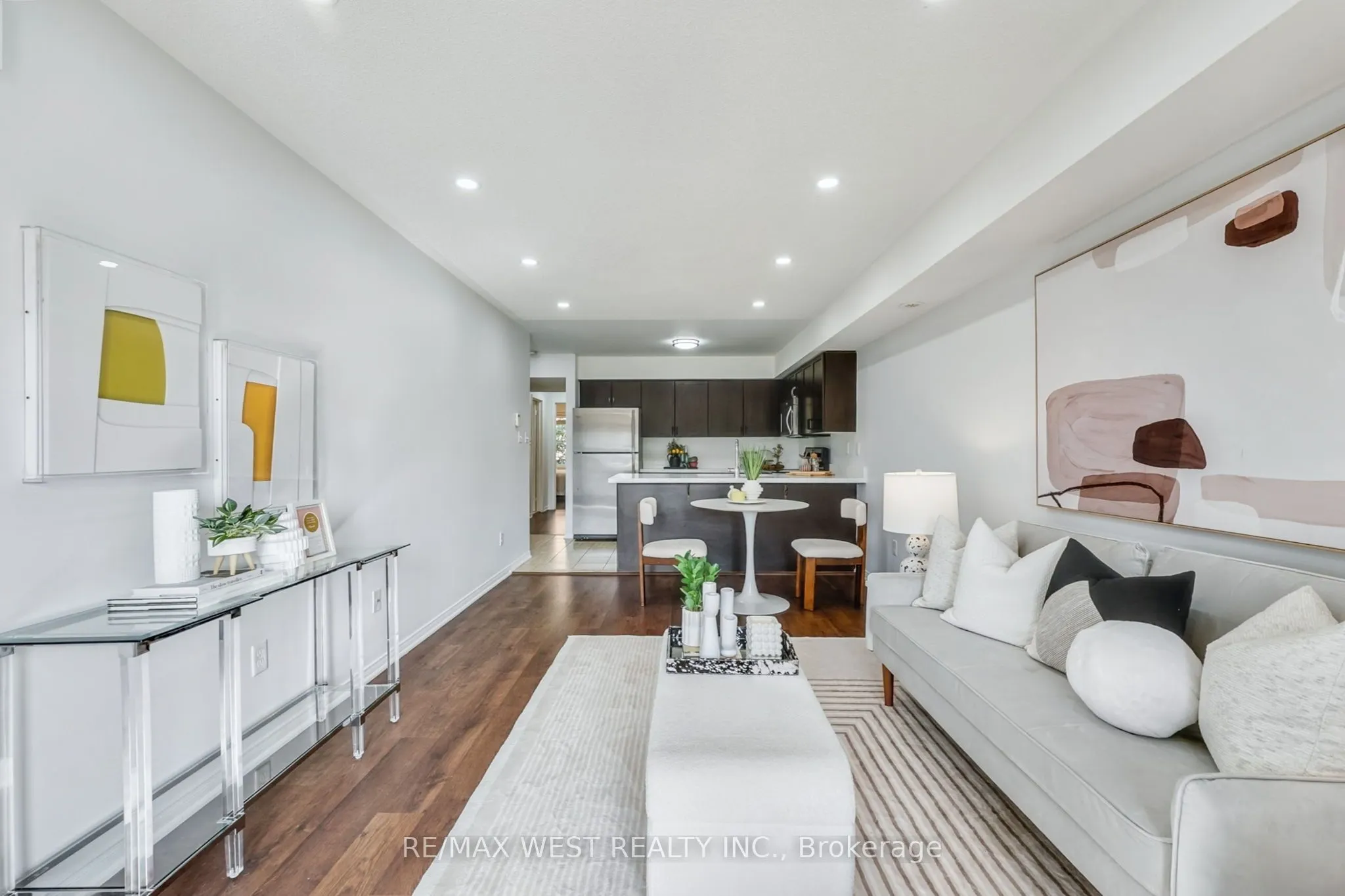 15 Hays Boulevard, #12