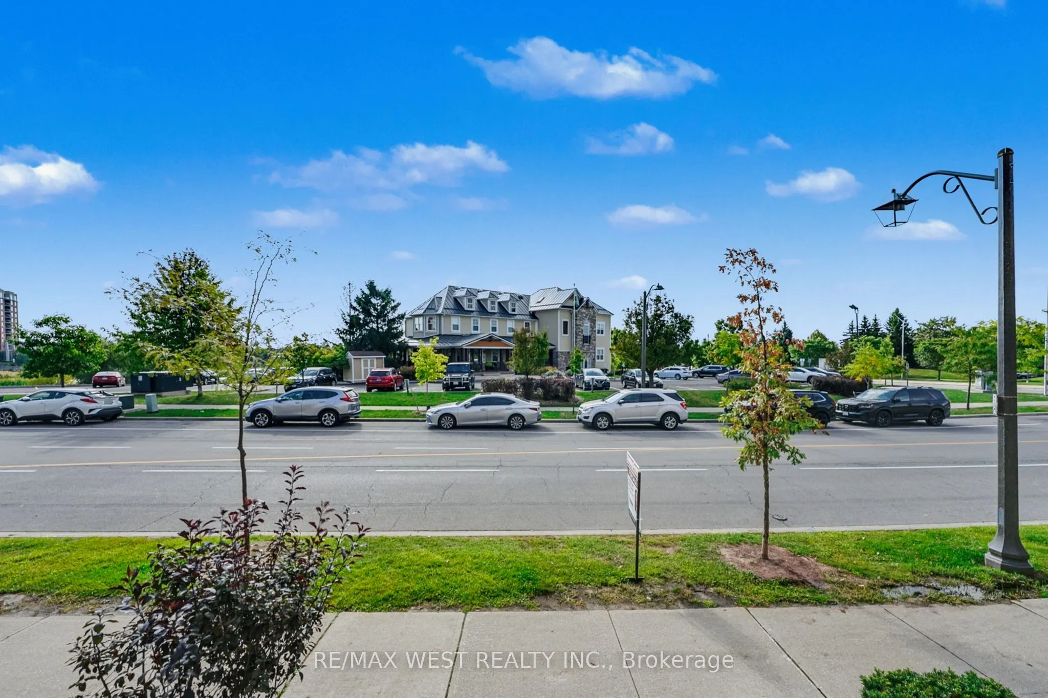 15 Hays Boulevard, #12