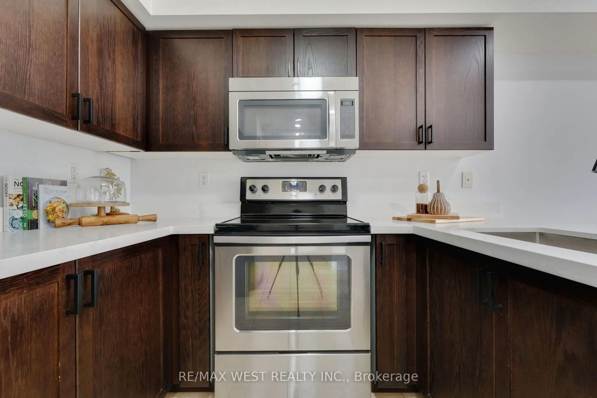 15 Hays Boulevard, #12