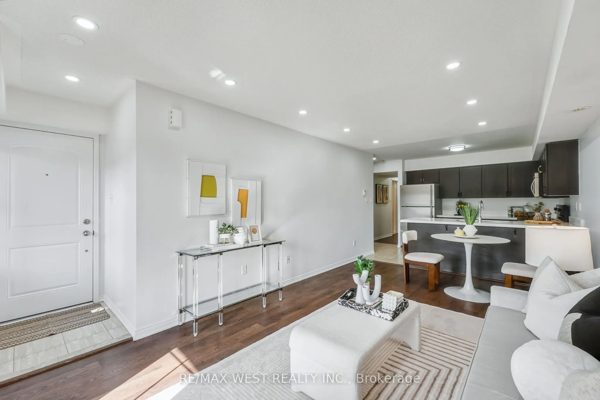 15 Hays Boulevard, #12