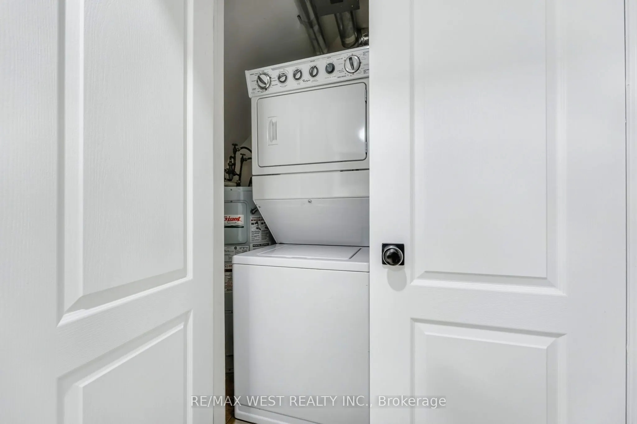 15 Hays Boulevard, #12