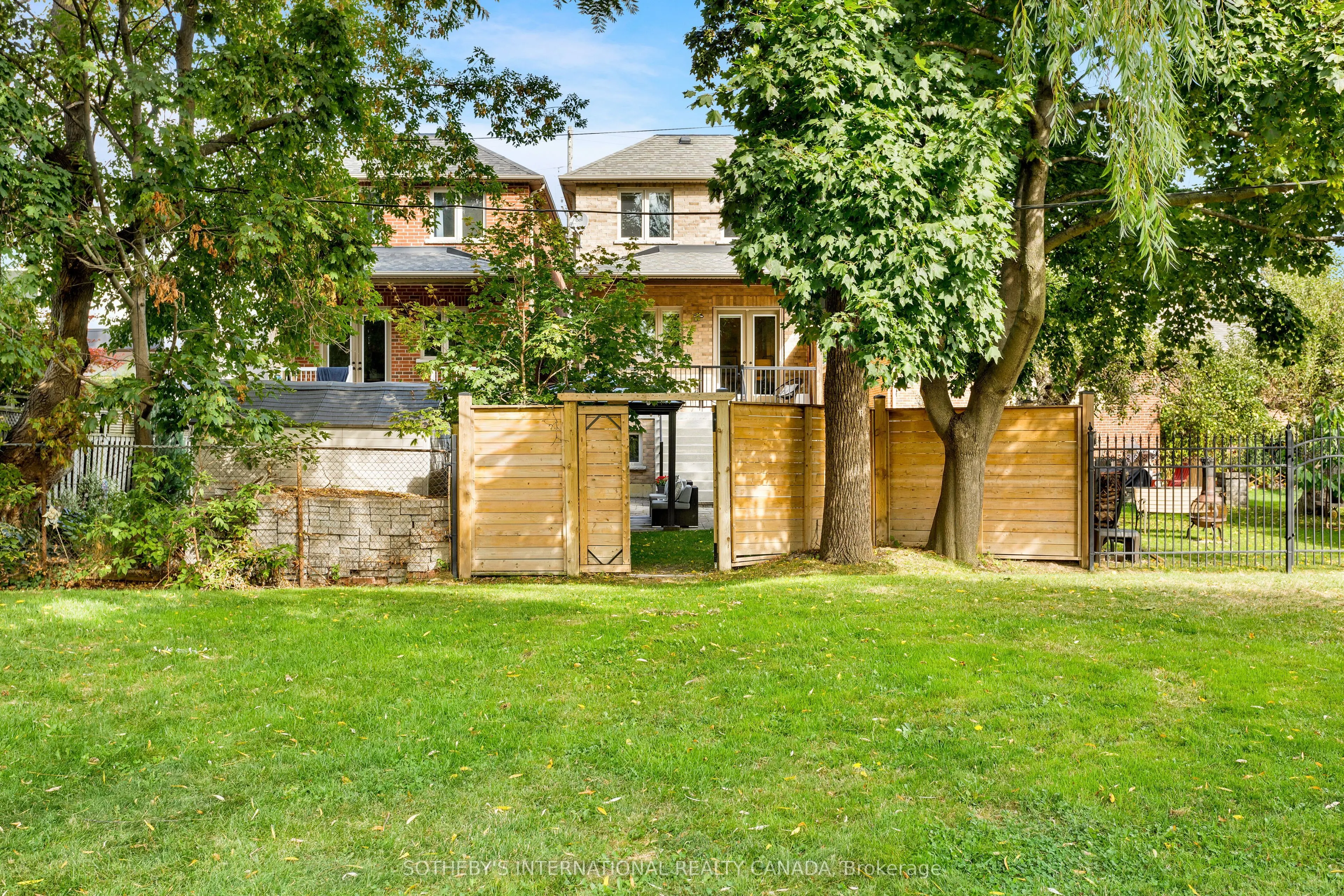 461 Valermo Drive