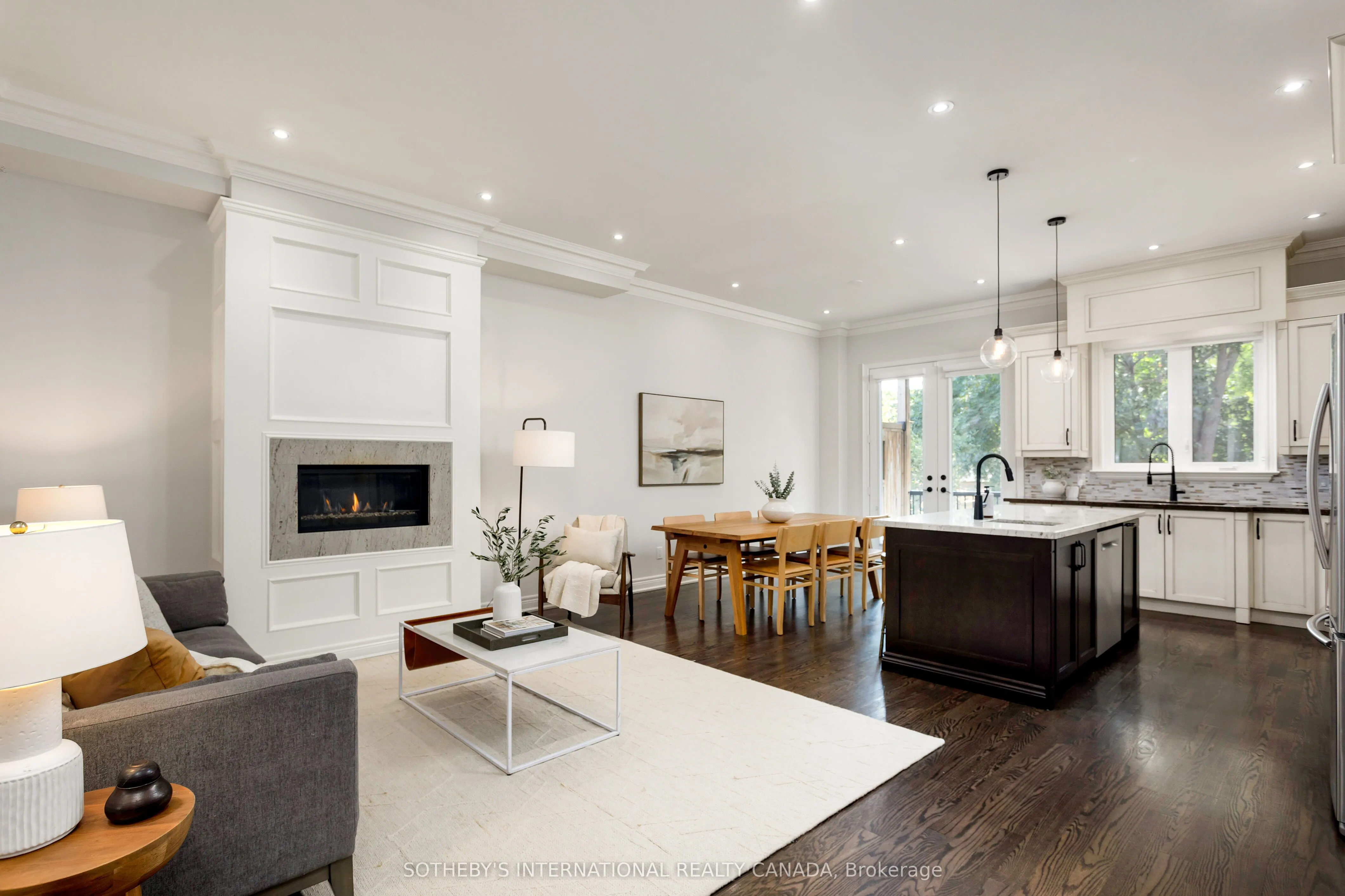 461 Valermo Drive