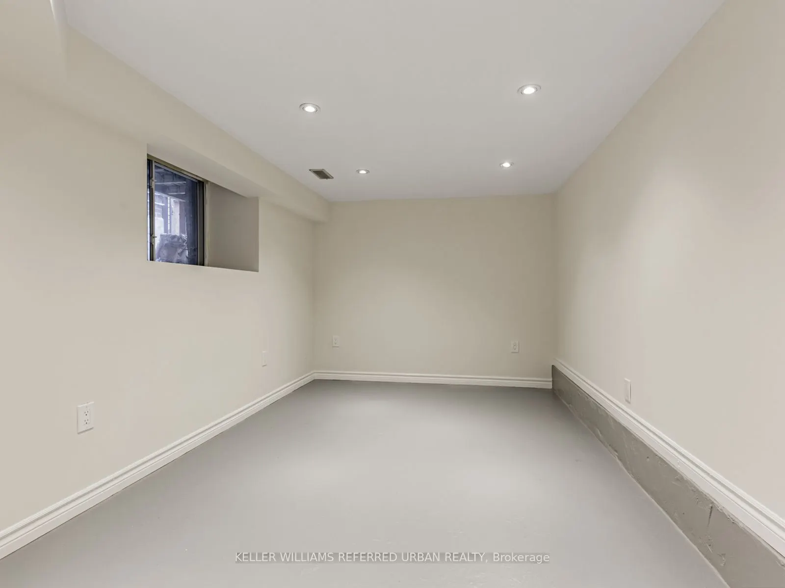 199 Indian Road Crescent