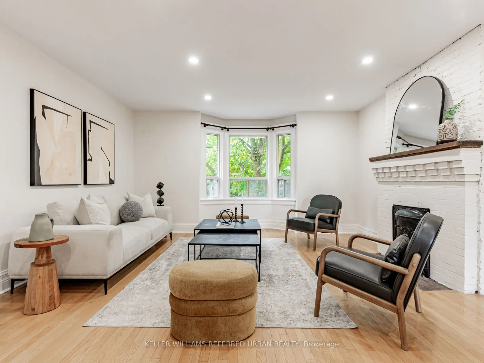 199 Indian Road Crescent