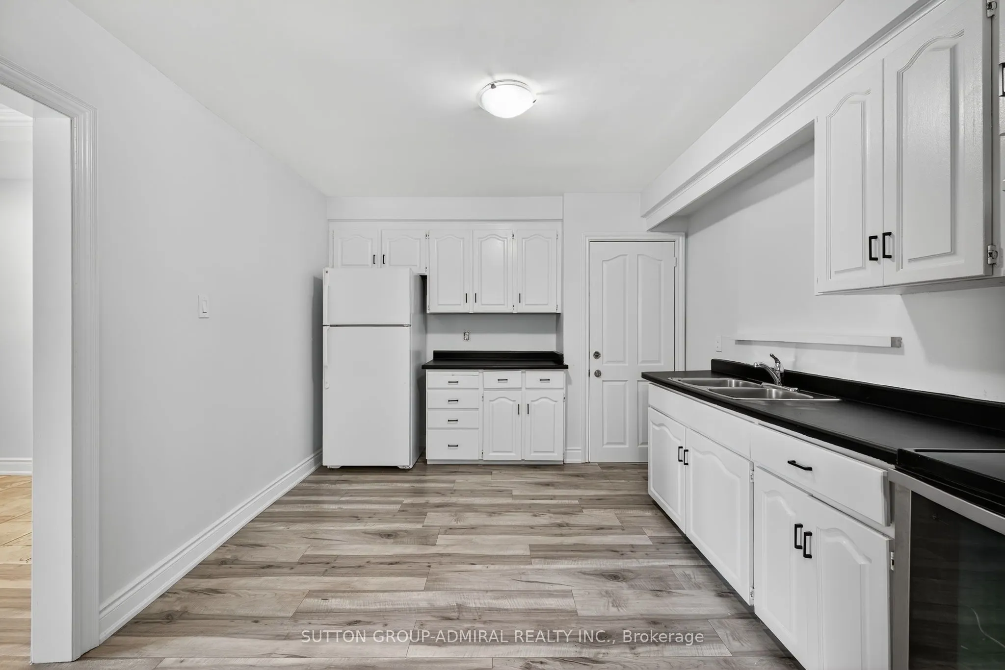34 Knox Avenue