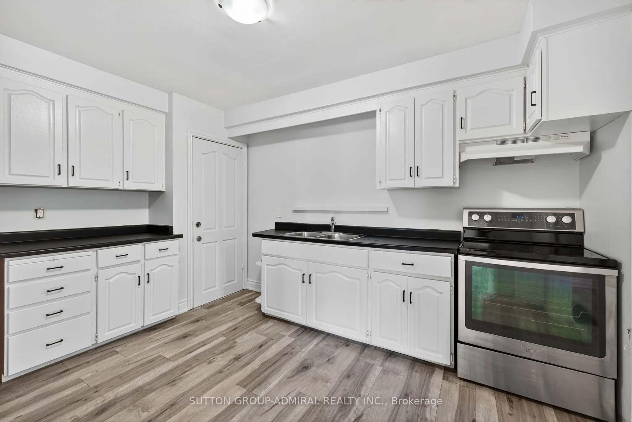 34 Knox Avenue