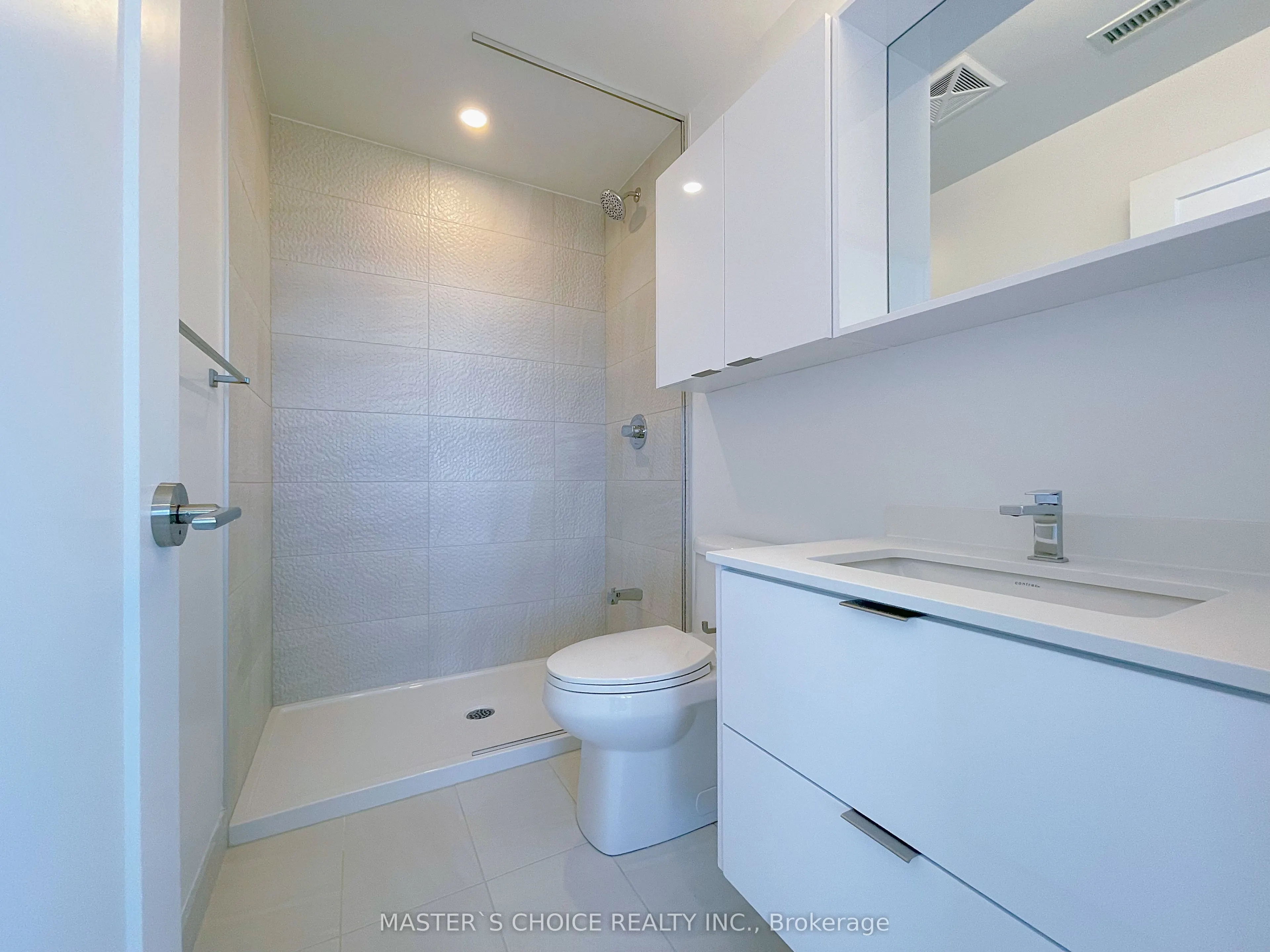 5105 Hurontario Street, #2002