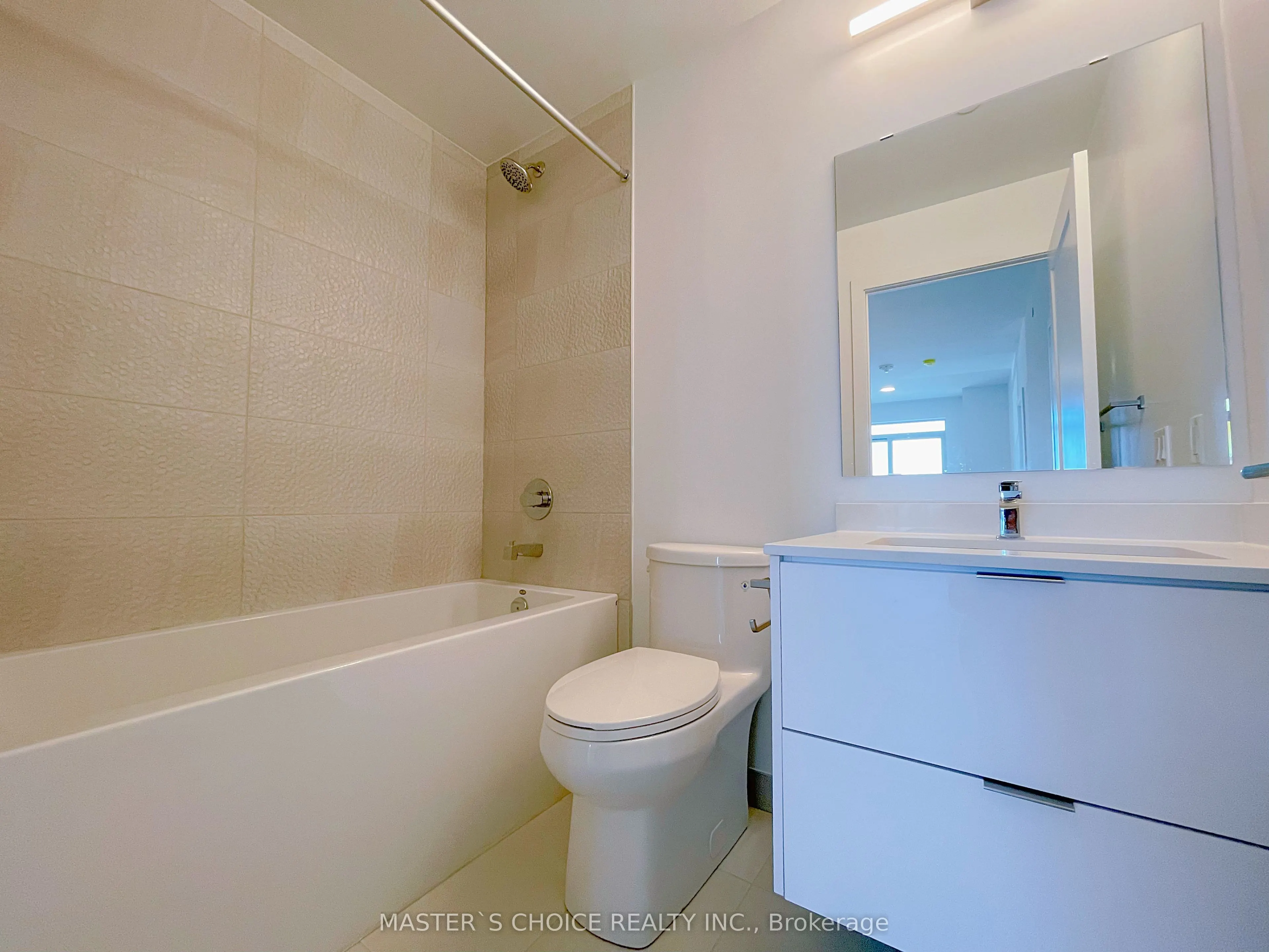 5105 Hurontario Street, #2002