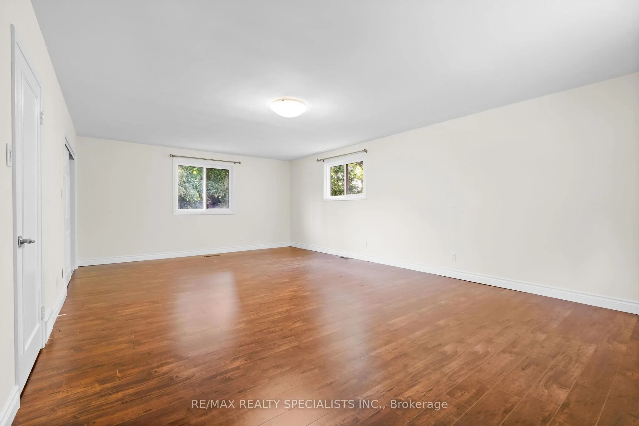 145 Wolfdale Avenue