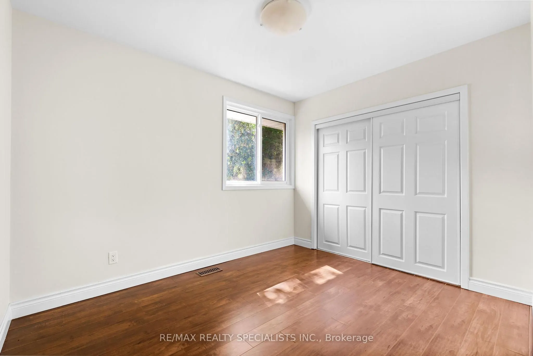 145 Wolfdale Avenue