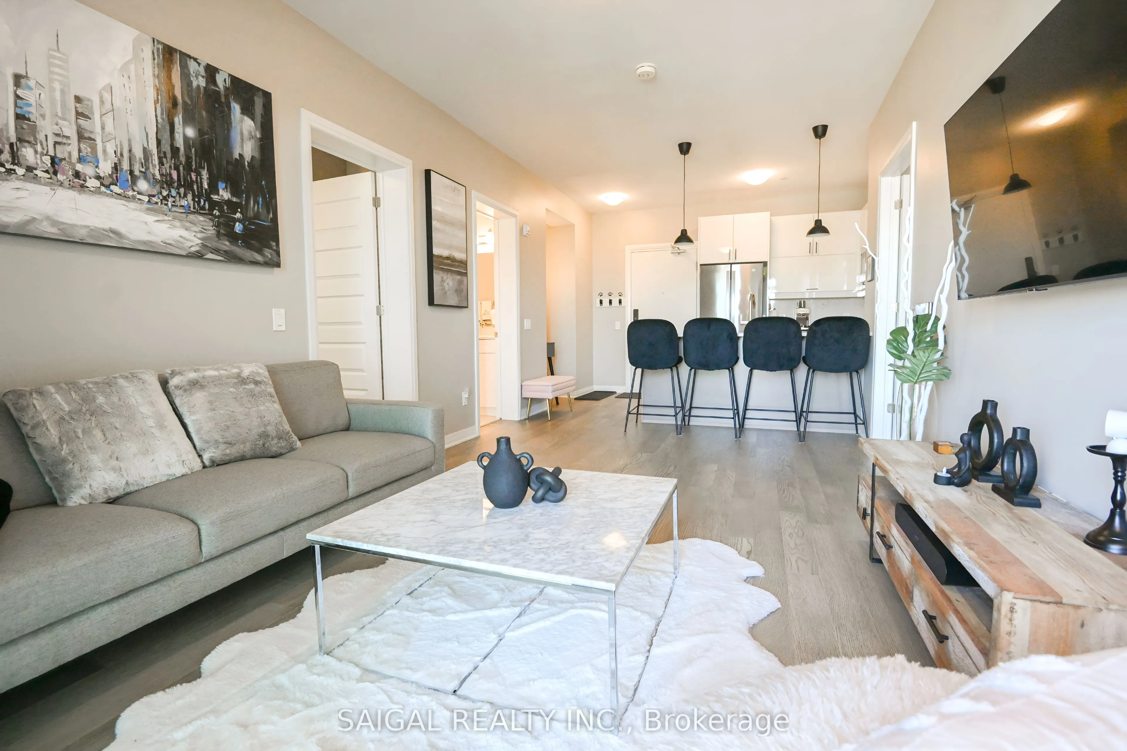460 Gordon Krantz Avenue, #306