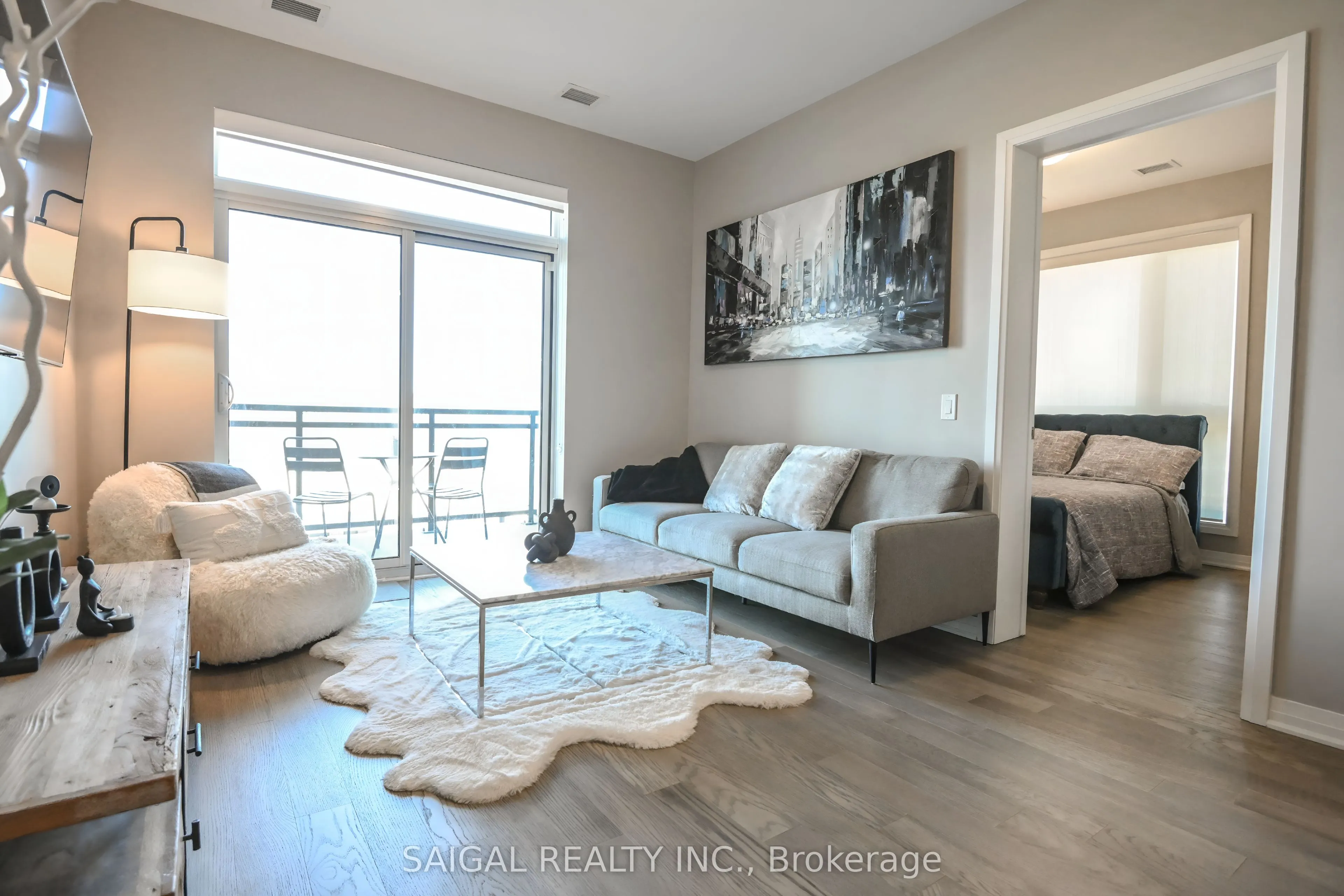 460 Gordon Krantz Avenue, #306