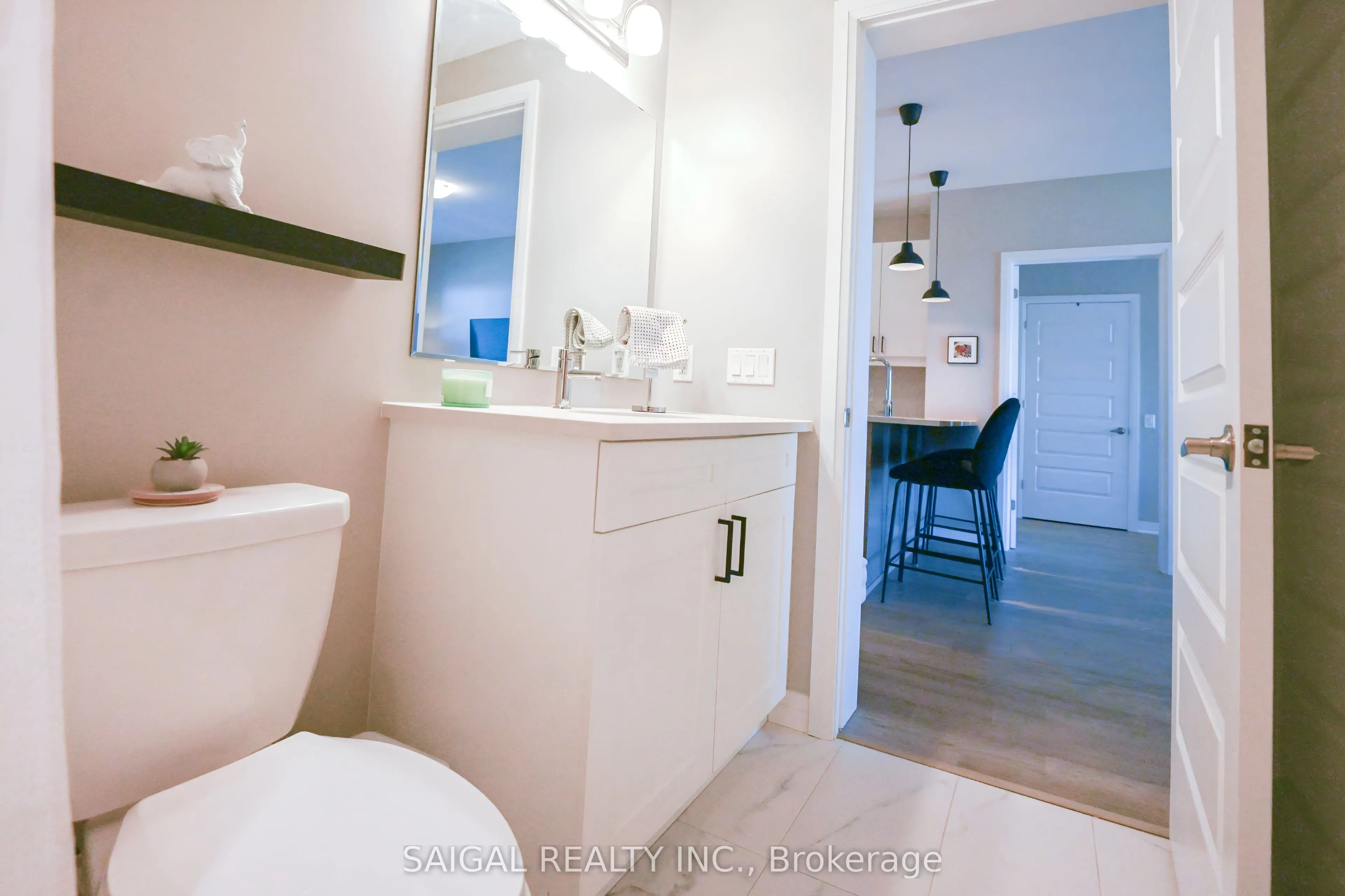 460 Gordon Krantz Avenue, #306