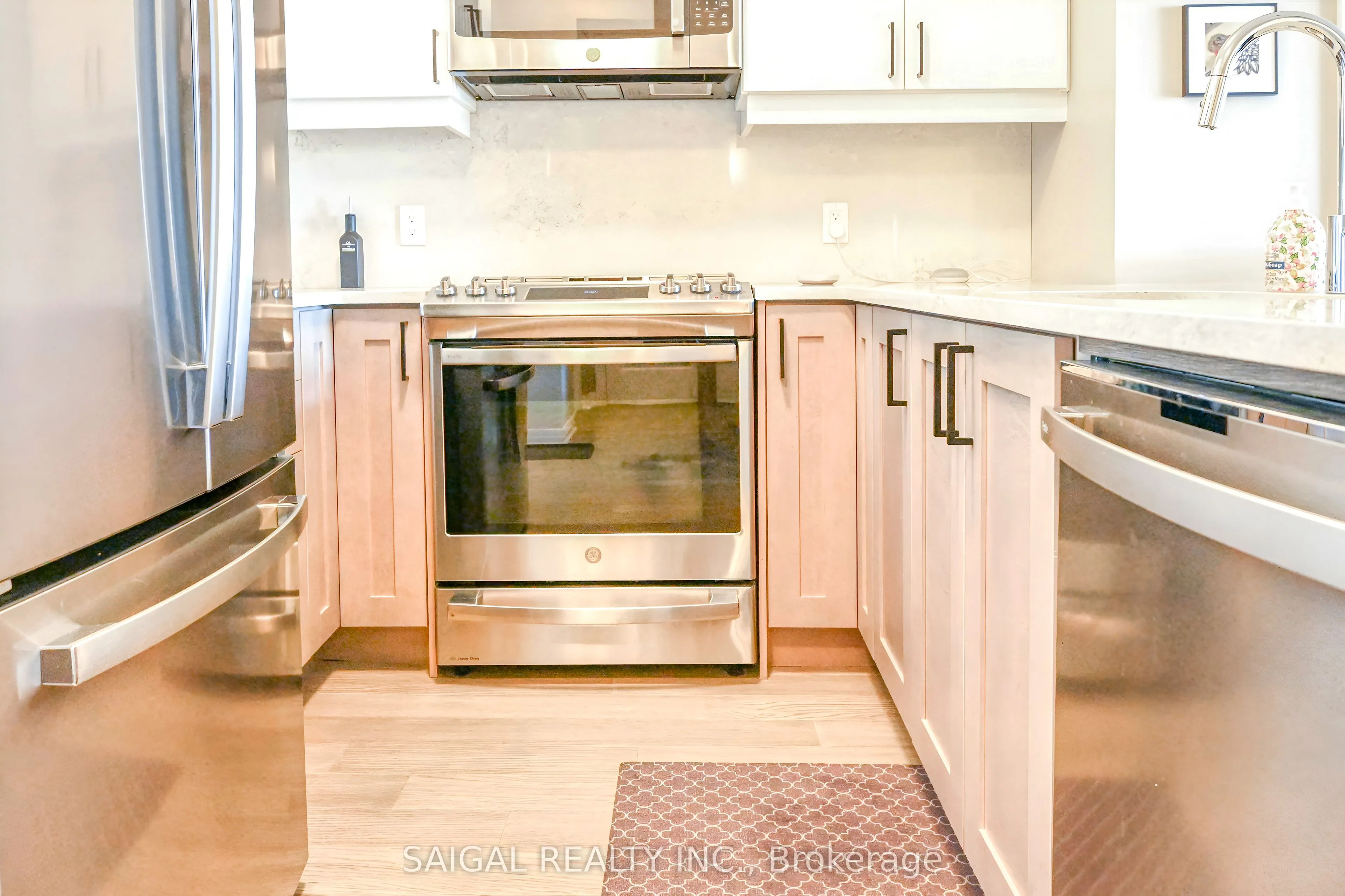 460 Gordon Krantz Avenue, #306