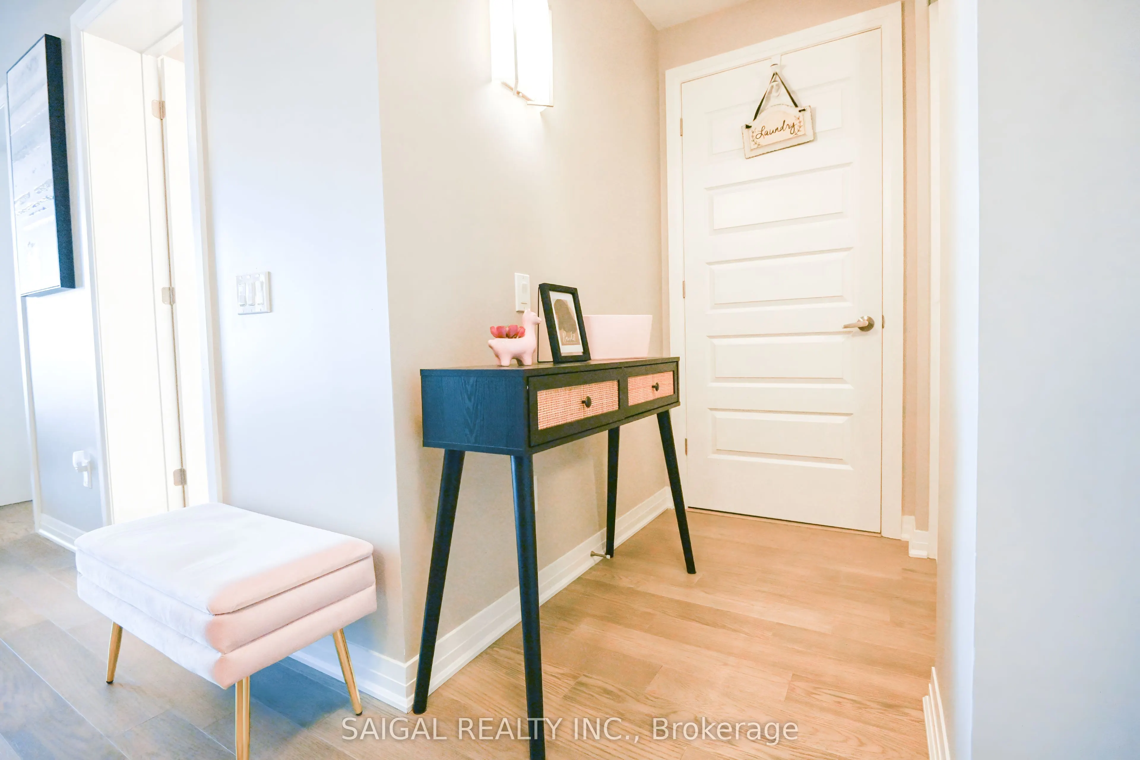 460 Gordon Krantz Avenue, #306