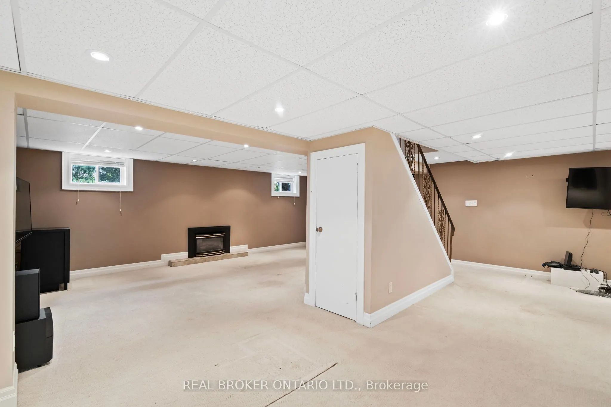841 Fletcher Valley Crescent