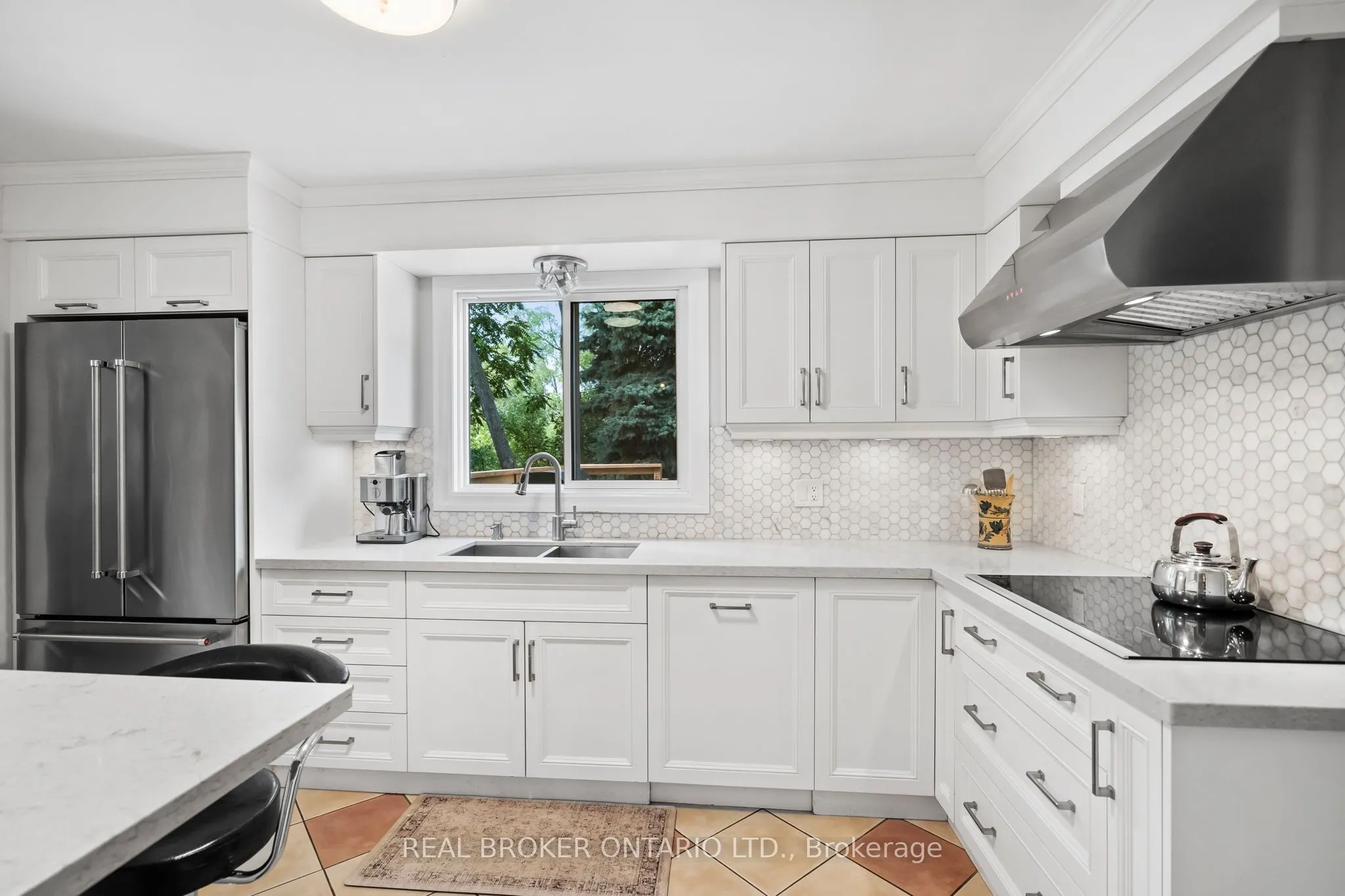 841 Fletcher Valley Crescent