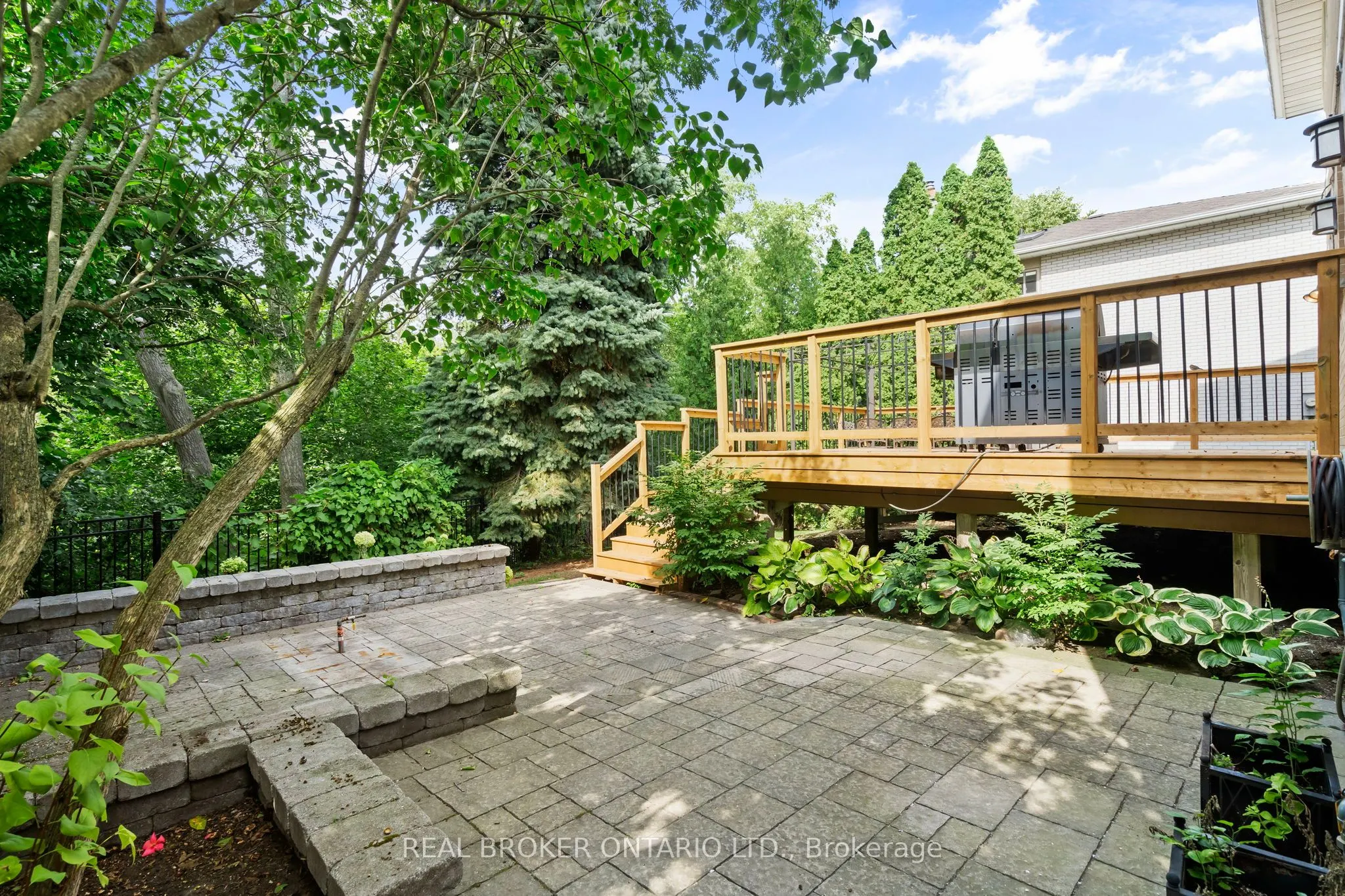 841 Fletcher Valley Crescent