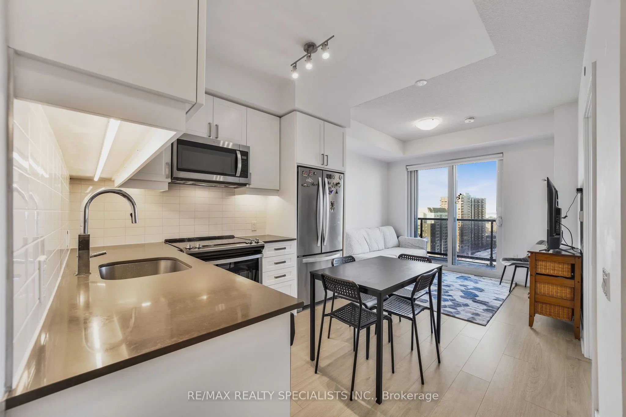 8 Nahani Way, #1702