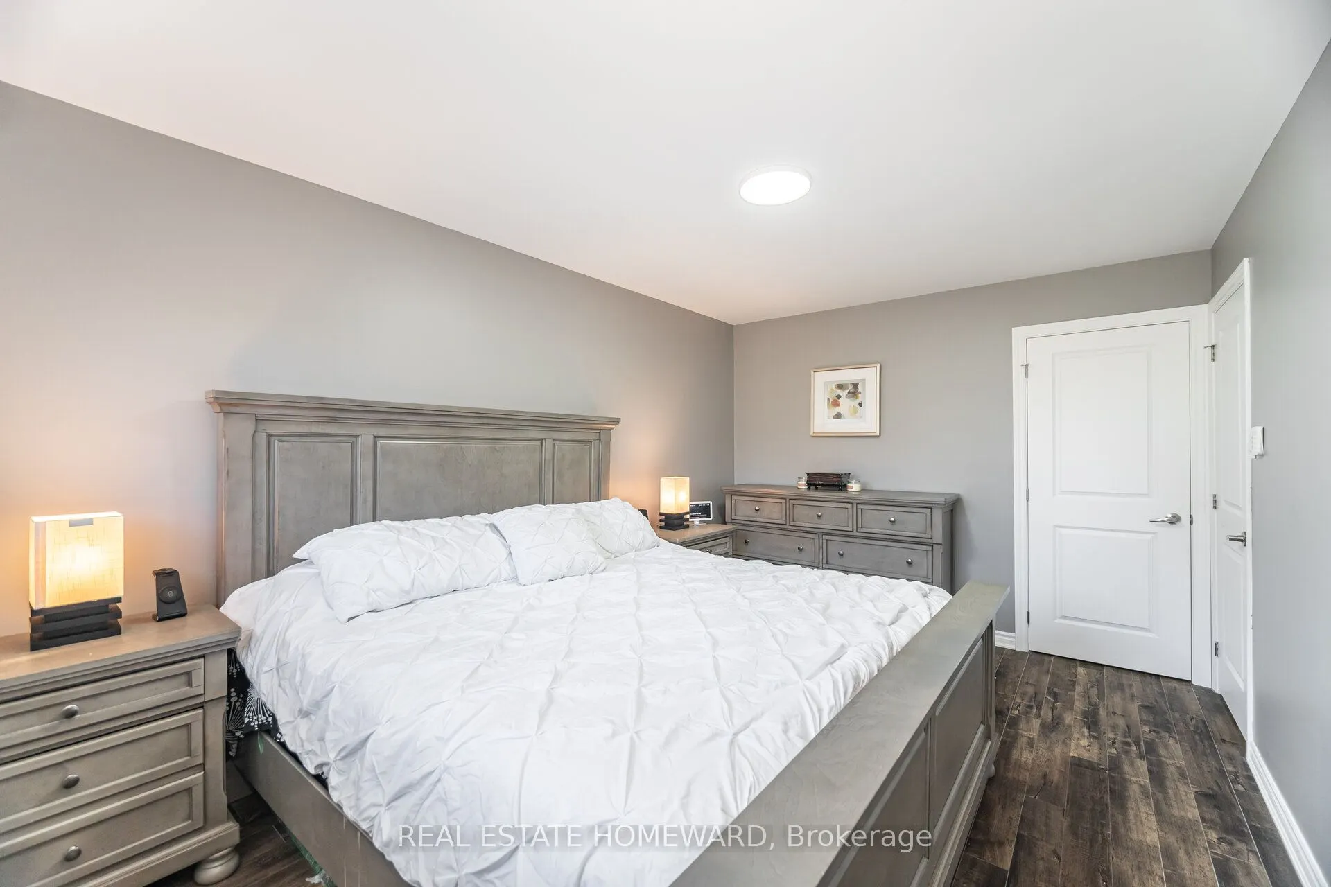 309 Royal Salisbury Way
