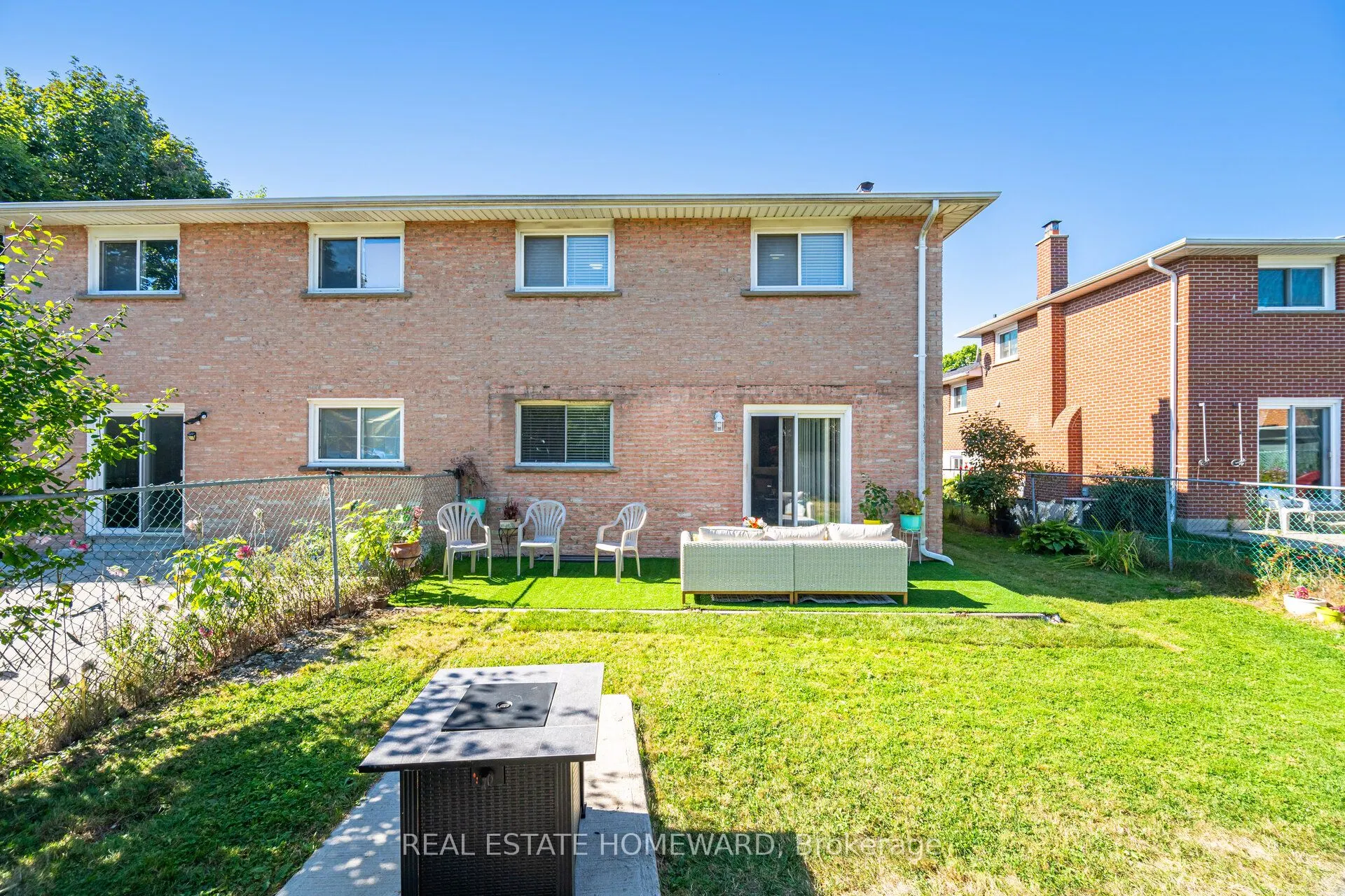309 Royal Salisbury Way