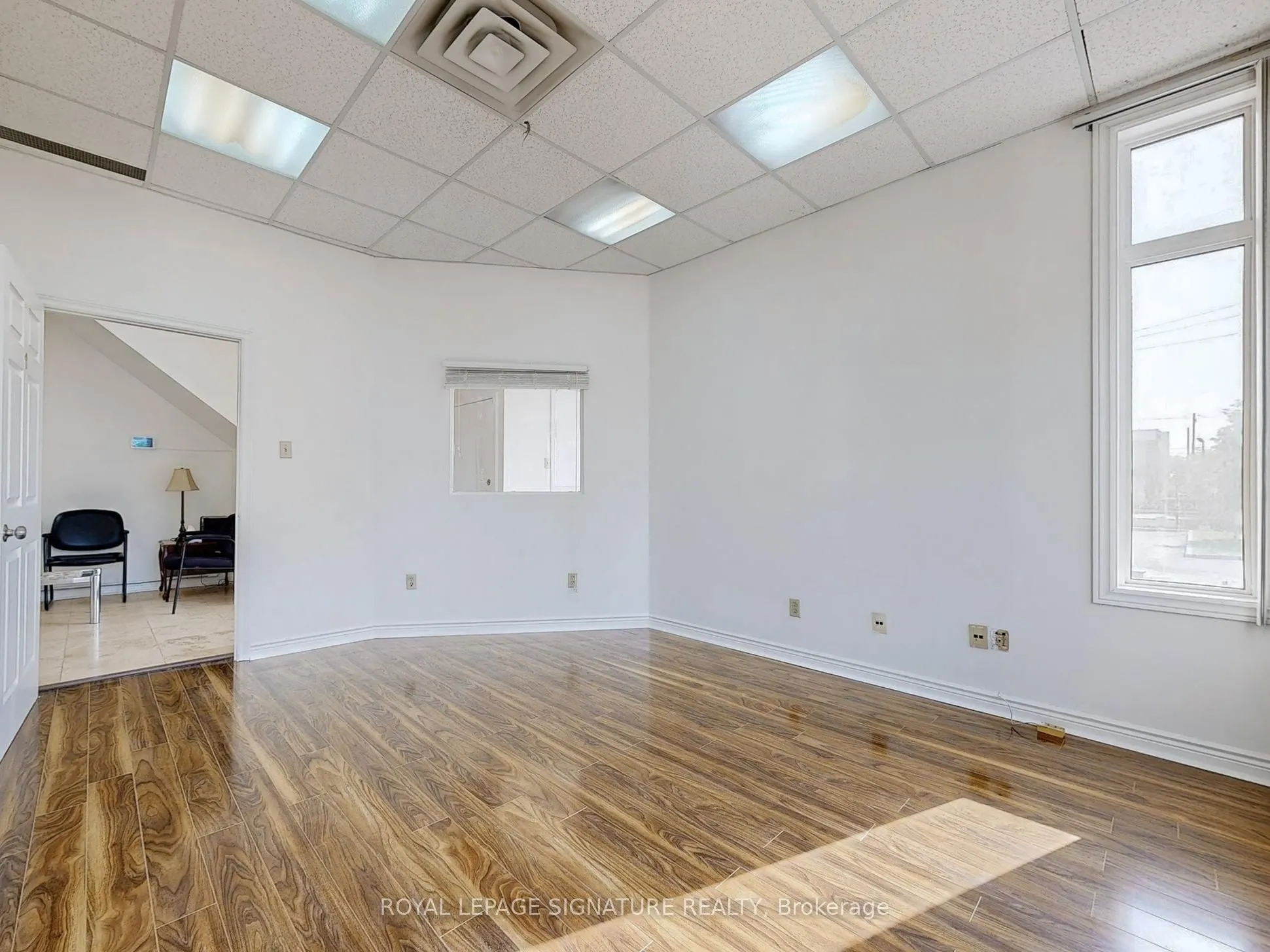 951 Wilson Avenue, #21L