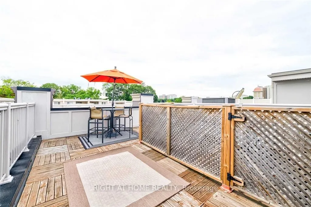99 BRANT Street S, #6