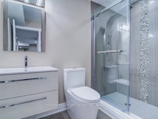 3017 Olympus Mews, #Upper