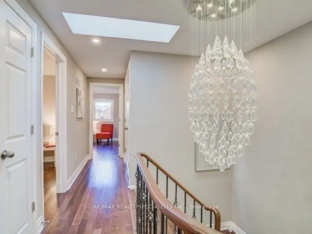 3017 Olympus Mews, #Upper
