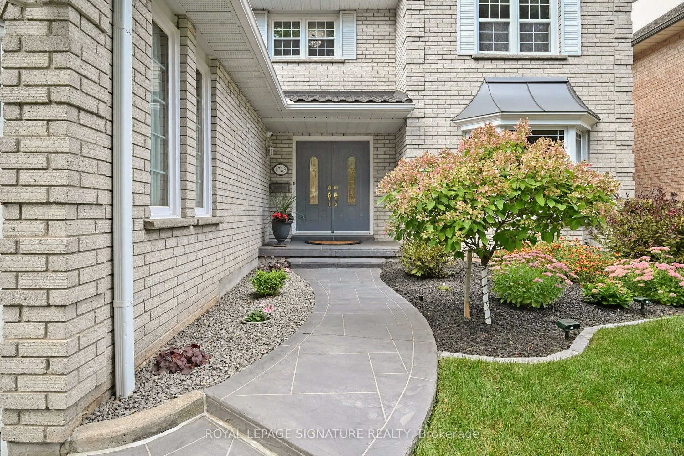 1729 Pengilley Place