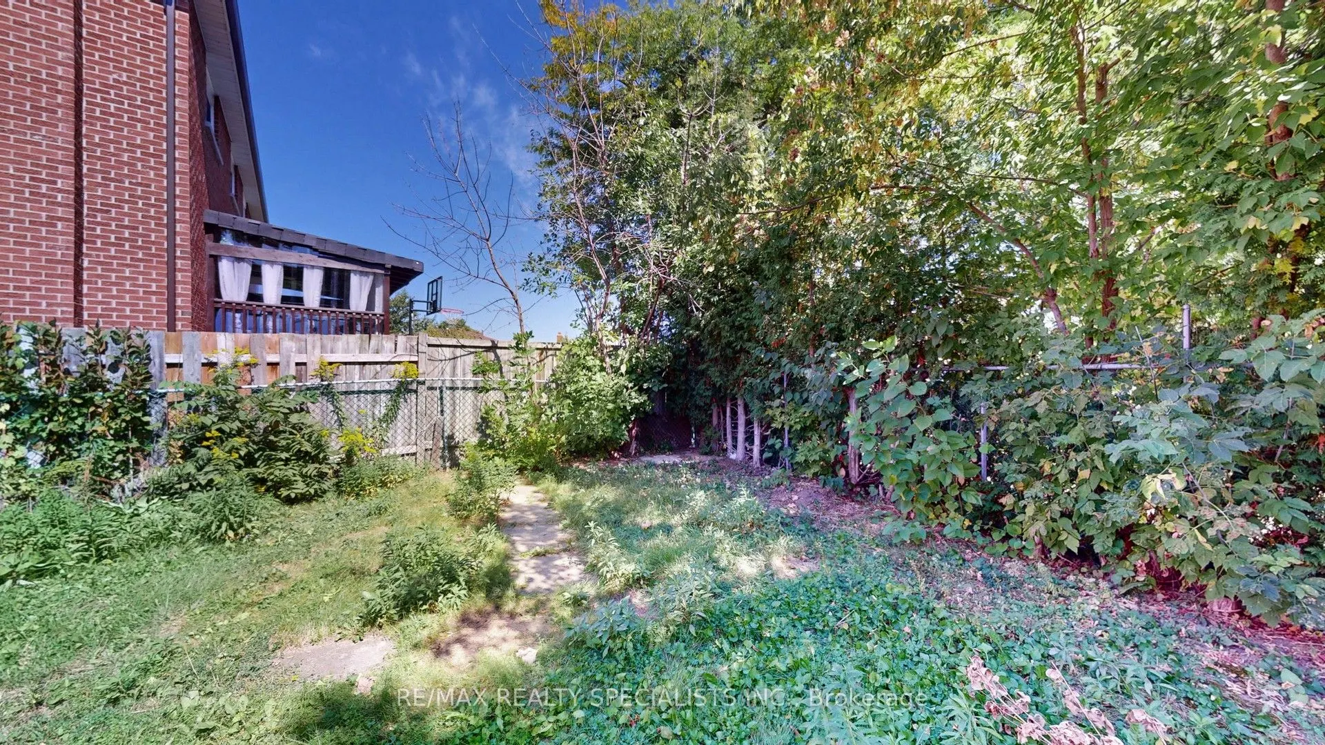 42 Dantek Court
